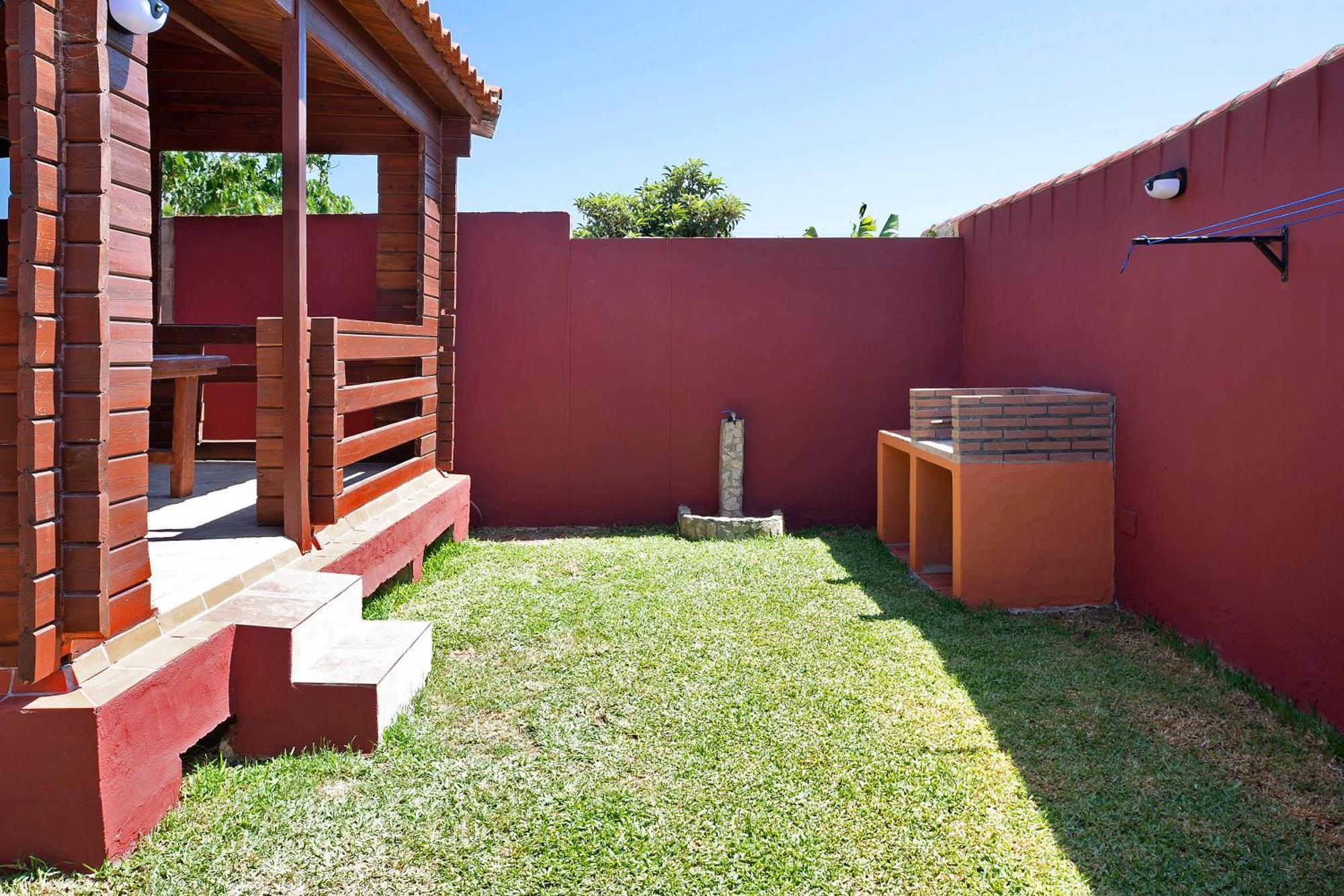 Casa Juana Madera Villa Zahora Exterior photo